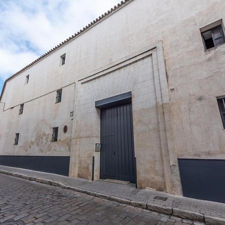 Apartamento En Monumento Historico Nacional Corral Del Conde-Duque De Olivares เซบีญา ภายนอก รูปภาพ